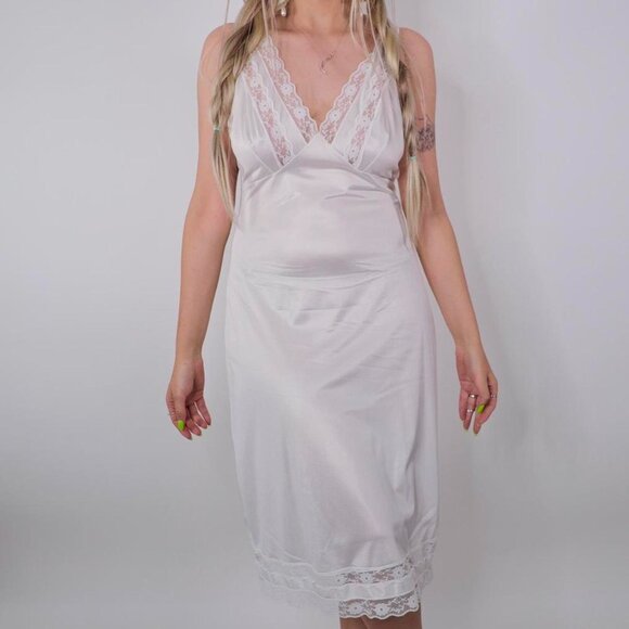 VINTAGE BRIDAL HONEYMOON WHITE MAXI SLIP DRESS - Picture 3 of 8